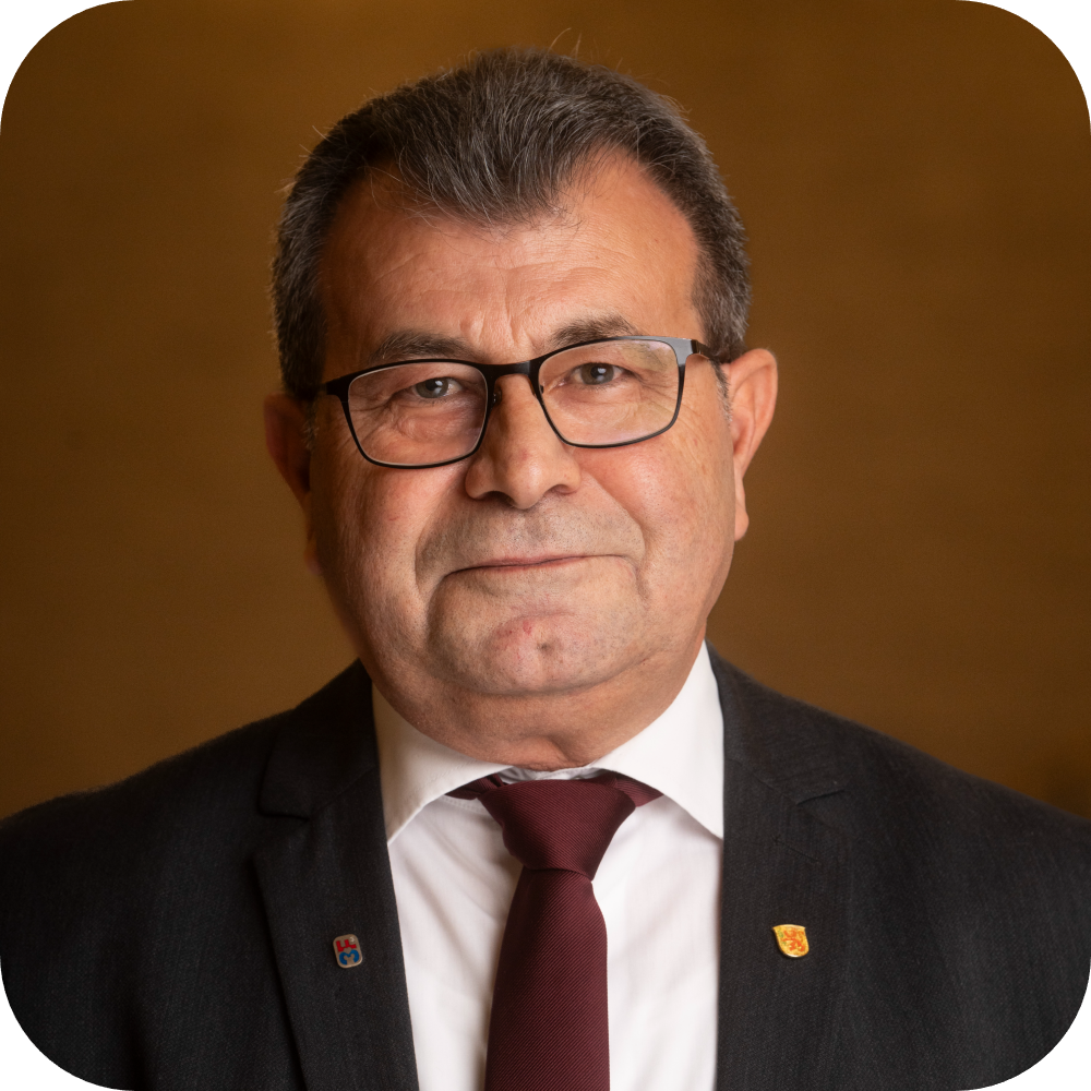 Profilbillede af Turan Savas 